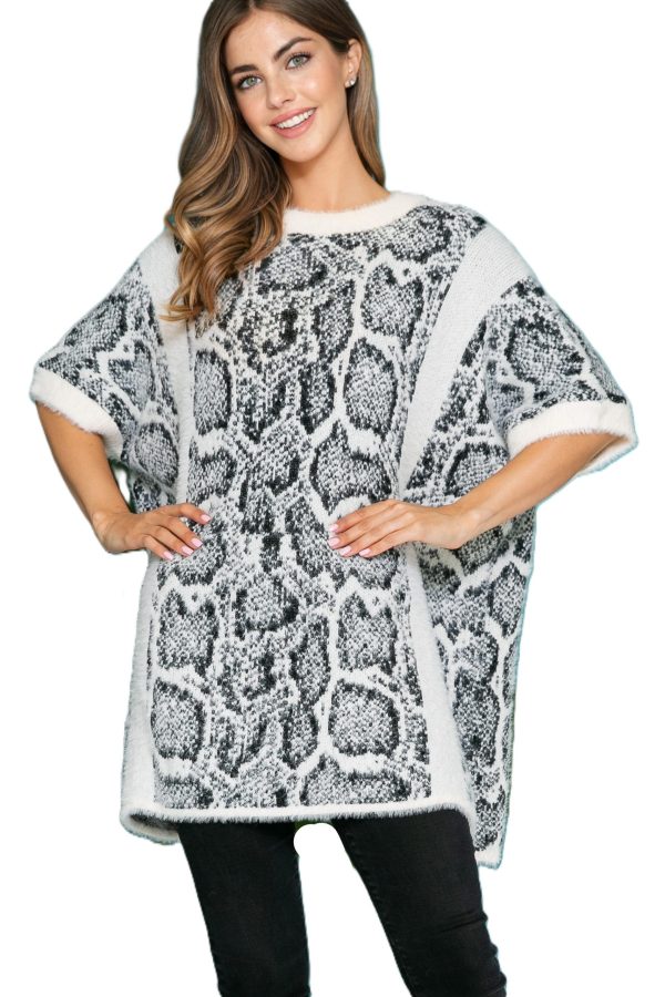 5079252_BLACK_WHITE PYTHON JOURNEY_(FW22)_A