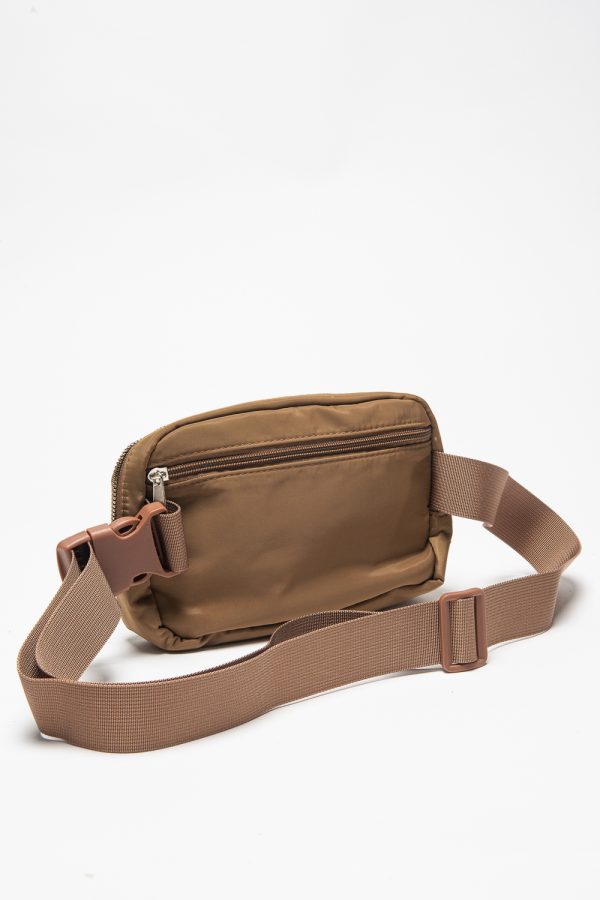 LS0003_MOCHA WATERPROOF ZIPPED CROSS BODY_(SS24_CB)_E LS0003_MOCHA WATERPROOF ZIPPED CROSS BODY_(SS24_CB)_E