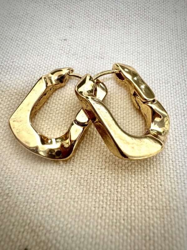 ME-23244-LTAG_CURVED YOU LOCKED EARRINGS_(FW24)_B ME-23244-LTAG_CURVED YOU LOCKED EARRINGS_(FW24)_B