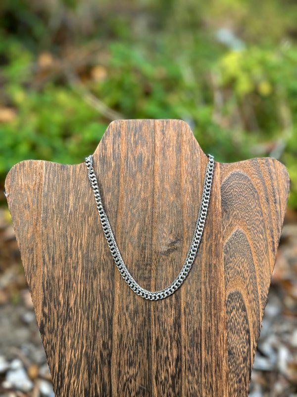 MN-220212-RH_SPIGA AND BOX LINK NECKLACE DUO_(FW24)_A Spiga & Box Link Necklace Duo