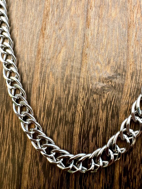 MN-23050-RH_ DOUBLE CURB CHAIN NECKLACE_(FW24)_AMN-23050-RH_ DOUBLE CURB CHAIN NECKLACE_(FW24)_B Double Curb Chain Necklace - 4