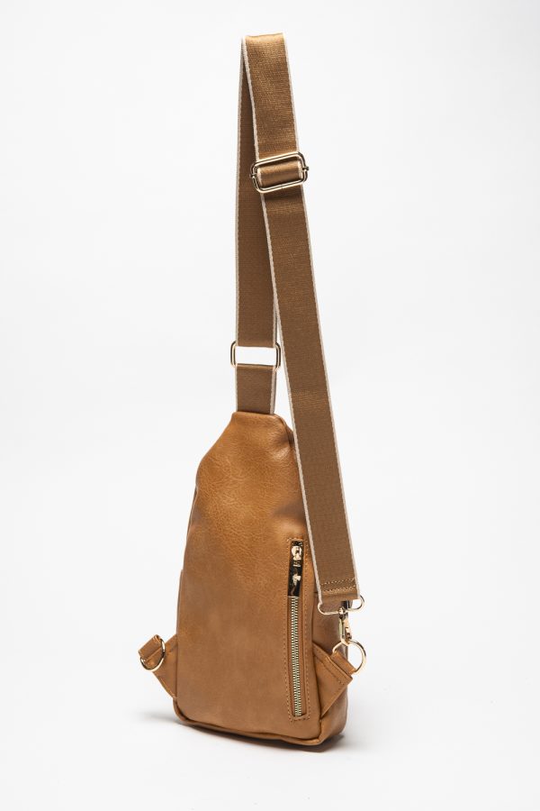 MW0003_TAN WYLIE DOUBLE ZIPPER SLING BAG_(SS24_CB)_E MW0003_TAN WYLIE DOUBLE ZIPPER SLING BAG_(SS24_CB)_E