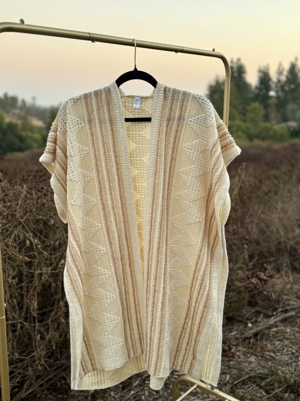 Cream Corn Maze Textured Kimono